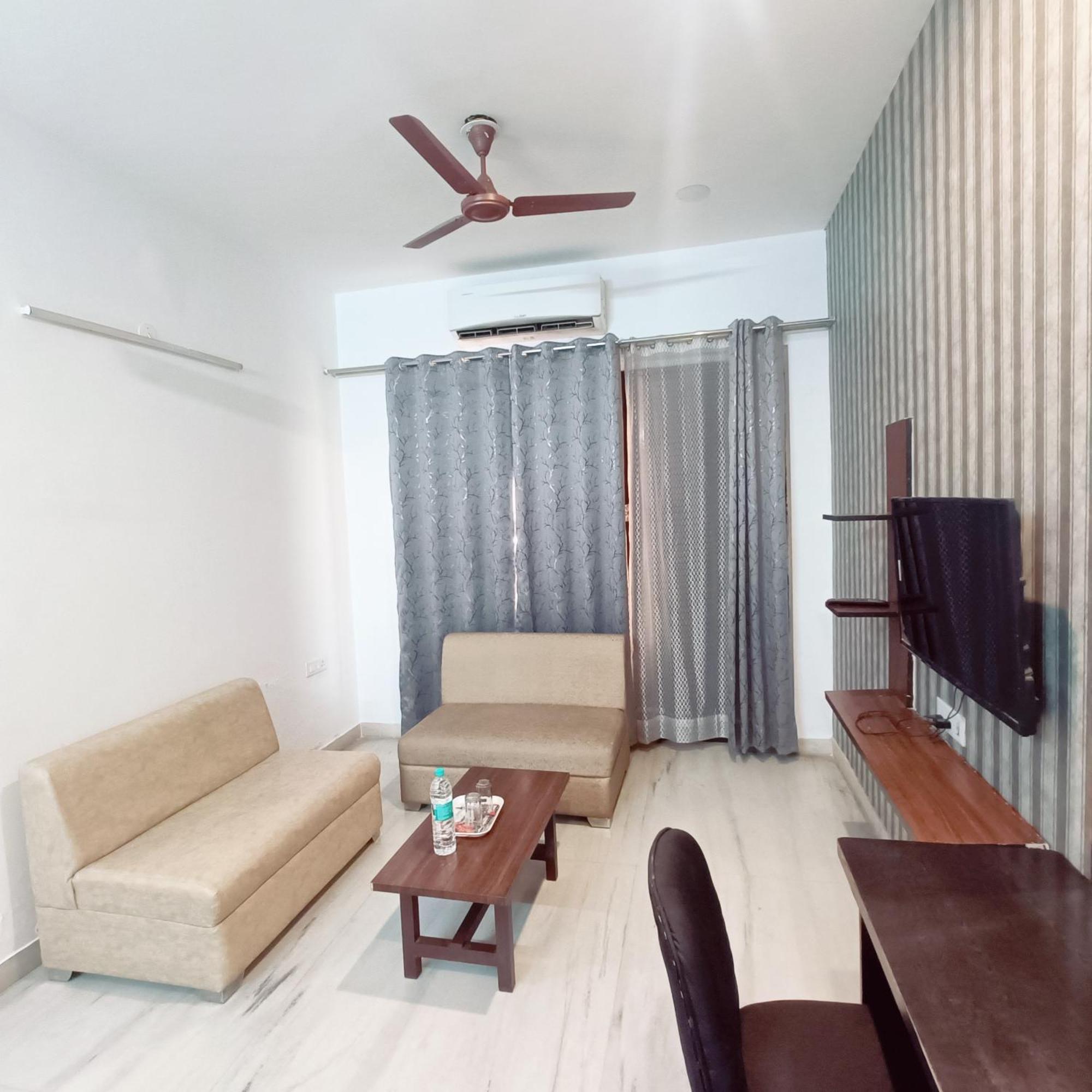 Ferienwohnung Mi Casa Sector 47 Gurgaon Exterior foto